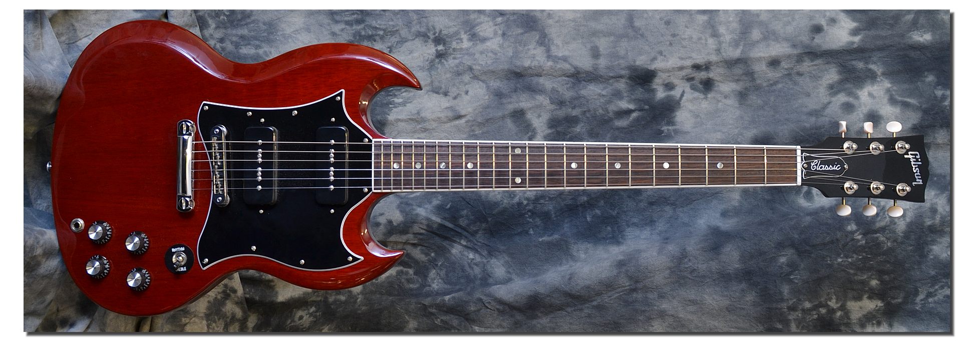 Gibson SG Classic 2009 www.12fret